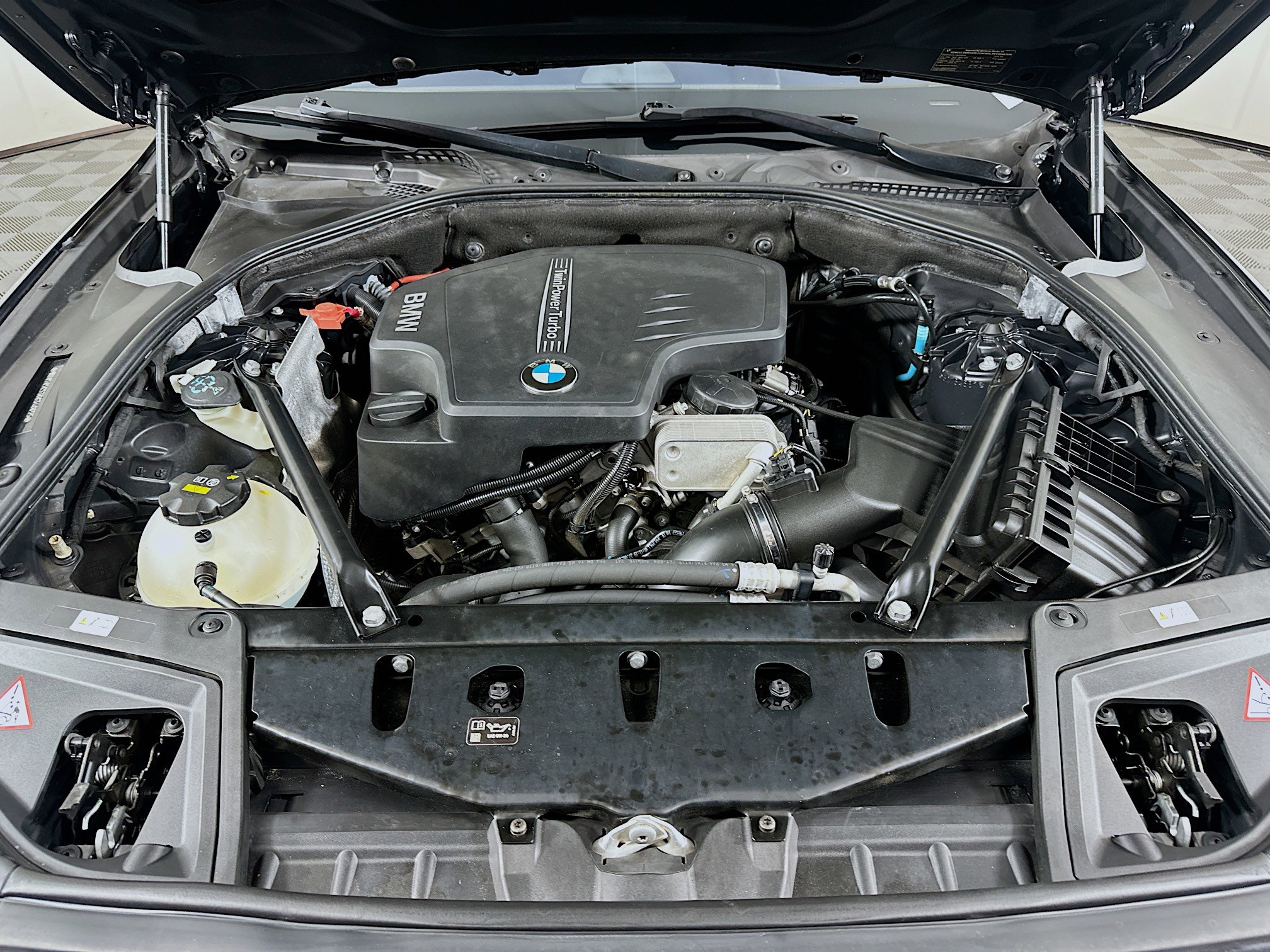 Used 2016 BMW 528i Sedan image 33