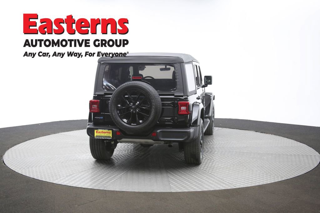 Used 2021 Jeep Wrangler Unlimited Sahara w/ Cold Weather Group AWD/4WD image 39