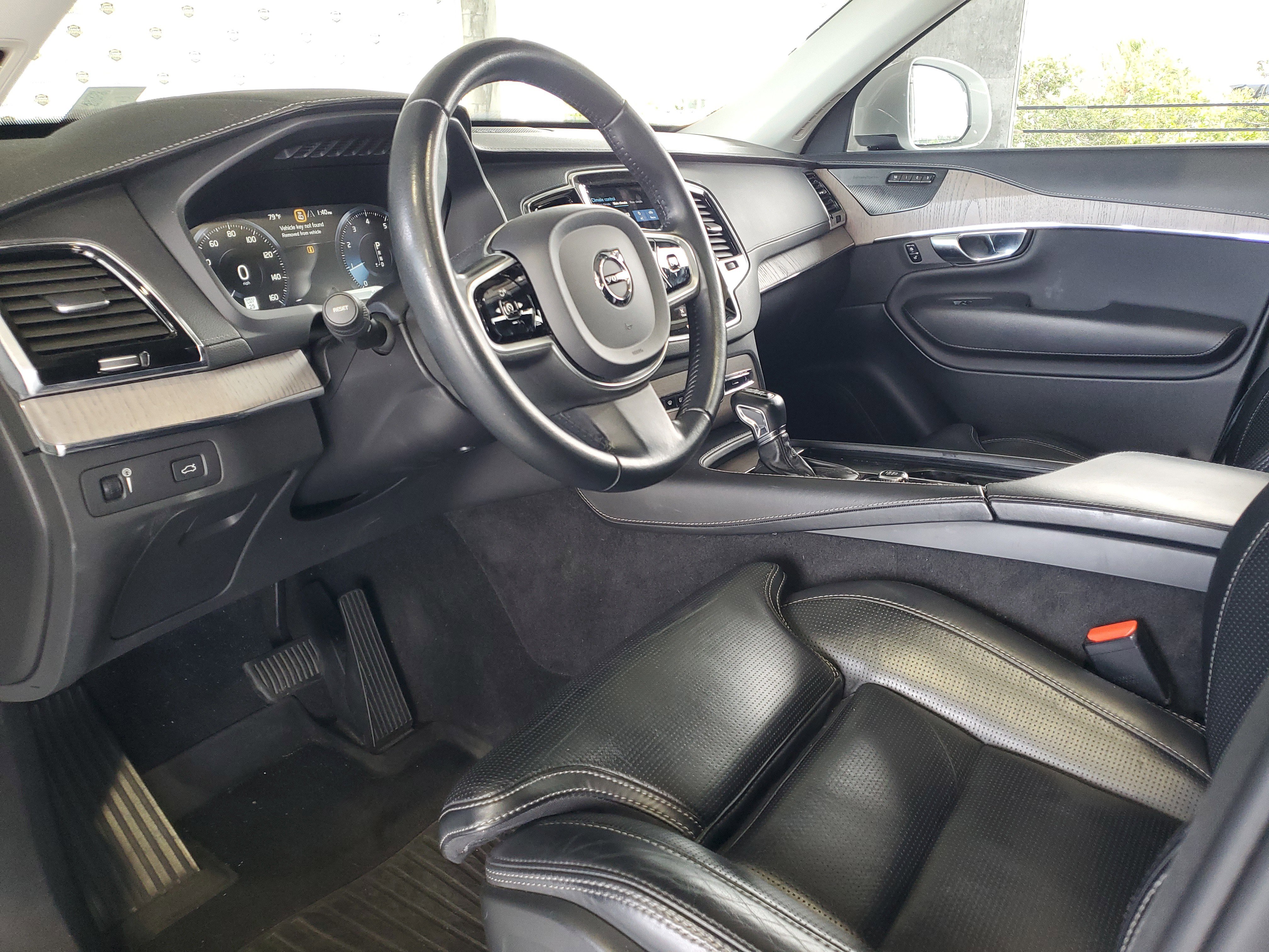 Used 2021 Volvo XC90 T6 Inscription w/ Protection Package AWD/4WD image 16