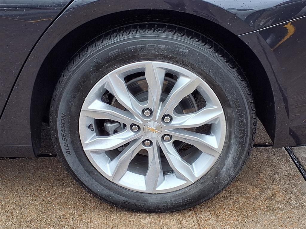 Used 2023 Chevrolet Malibu LT image 30