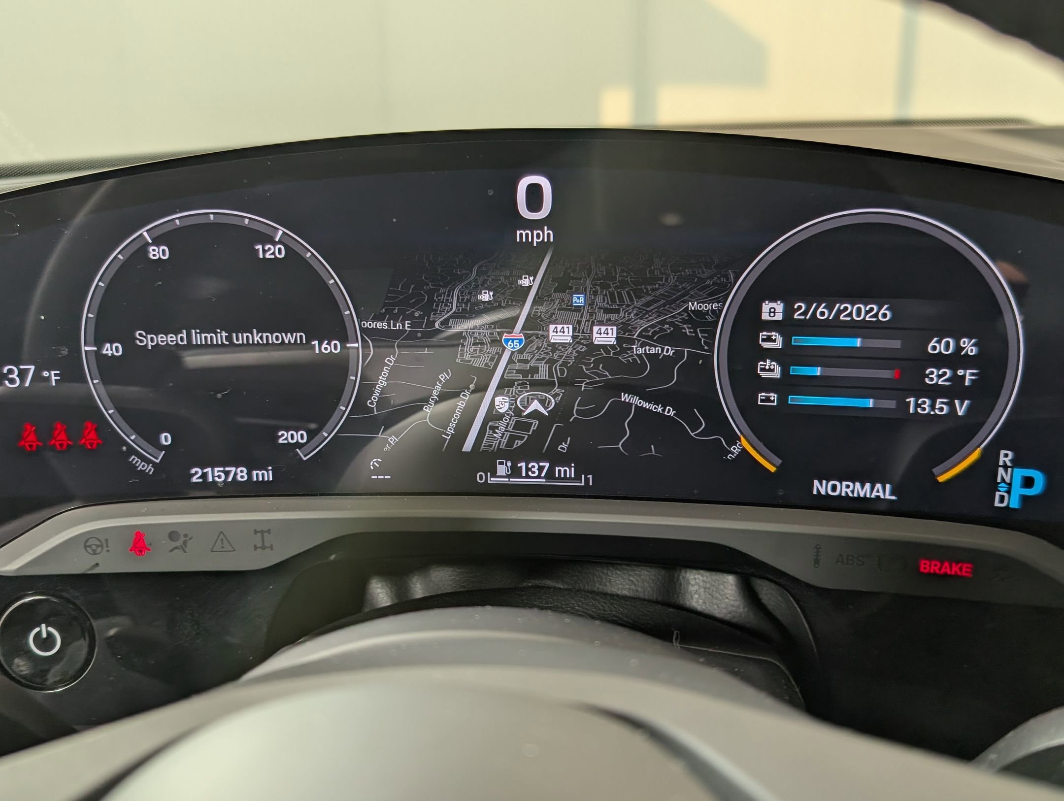 Certified 2024 Porsche Taycan GTS image 25