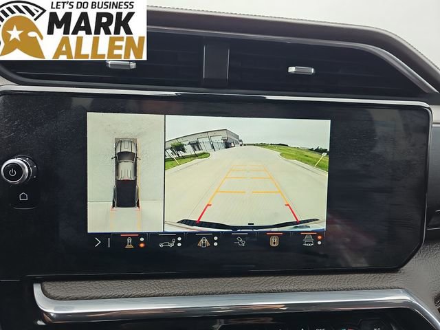 Used 2024 GMC Sierra 3500 Denali AWD/4WD image 15