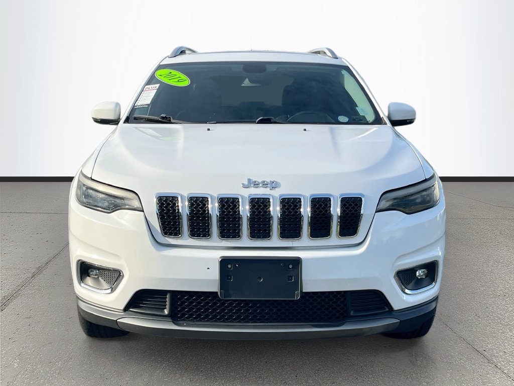 Used 2019 Jeep Cherokee Limited AWD/4WD image 2