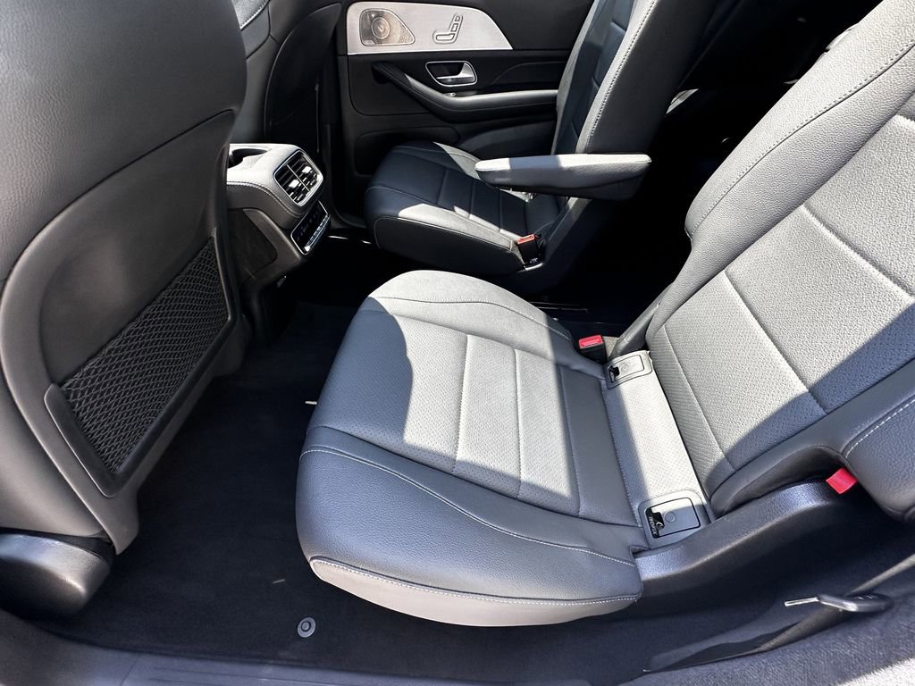 Certified 2025 Mercedes-Benz GLS 450 4MATIC image 25