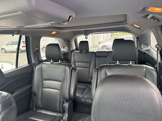 Used 2020 Honda Pilot Elite image 23