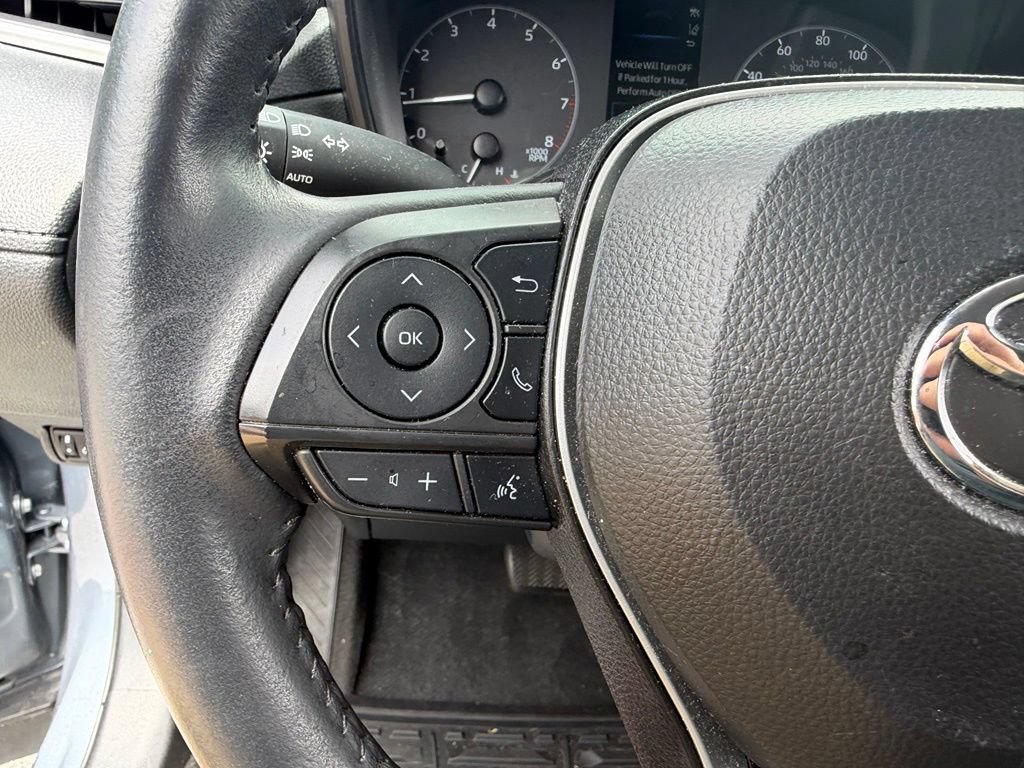Used 2024 Toyota Corolla Cross LE FWD image 30