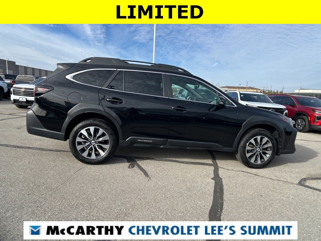 Used 2023 Subaru Outback Limited image 13