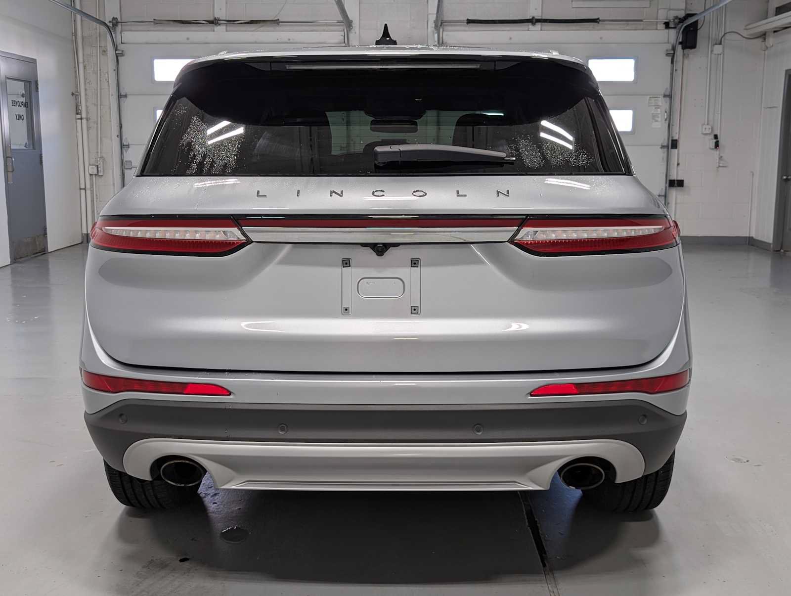 Used 2022 Lincoln Corsair AWD w/ Premium Package image 9