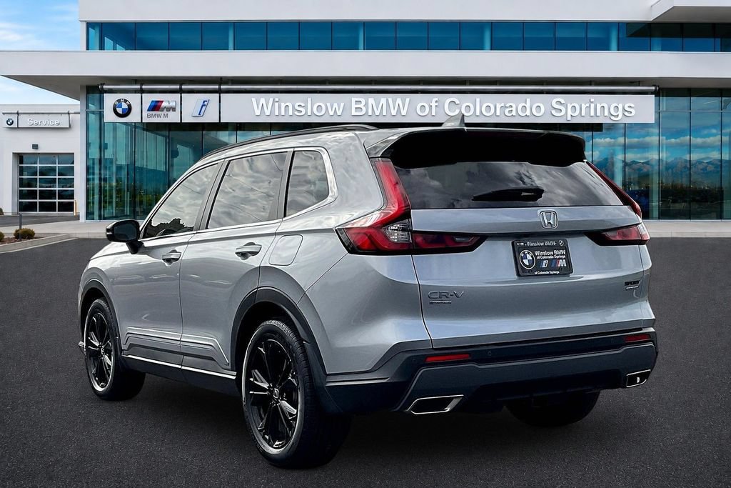 Used 2023 Honda CR-V Sport Touring image 4