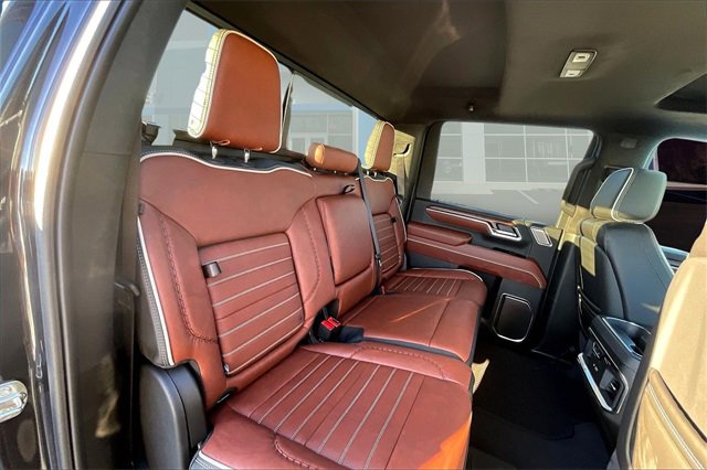 New 2026 GMC Sierra 2500 Denali Ultimate w/ Max Trailering Package image 9
