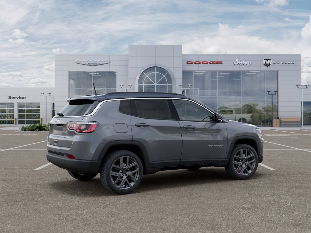 New 2026 Jeep Compass Limited w/ Sun, Sound & Navigation Group AWD/4WD image 4