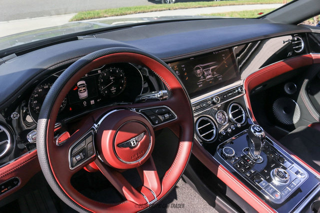 Used 2024 Bentley Continental GT S image 22
