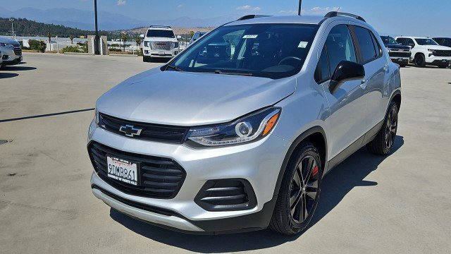Used 2022 Chevrolet Trax LT w/ Redline Edition