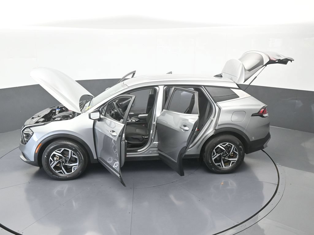 Used 2024 Kia Sportage LX AWD/4WD image 65
