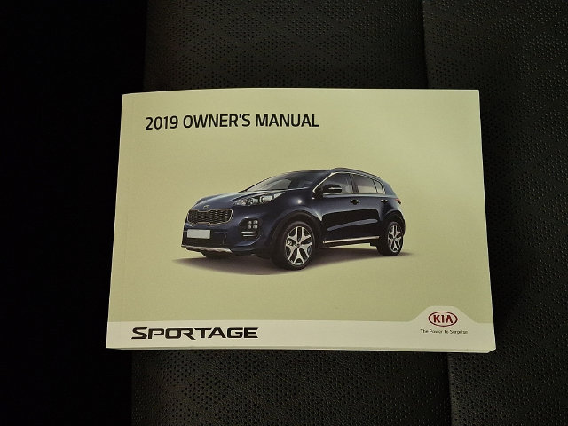 Used 2019 Kia Sportage EX w/ EX Sport Appearance Package AWD/4WD image 26