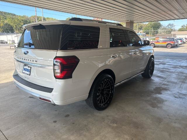 Certified 2024 Ford Expedition Platinum image 4