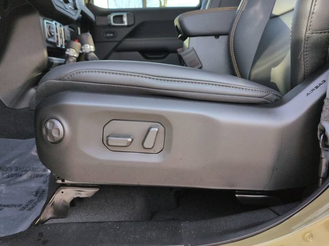 New 2026 Jeep Gladiator Sport AWD/4WD image 19