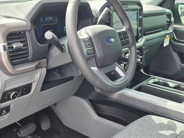 New 2026 Ford F150 XLT w/ Equipment Group 301A Standard RWD image 3