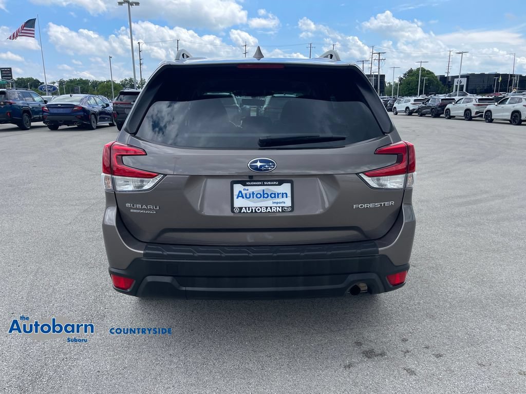 Used 2023 Subaru Forester Premium AWD/4WD image 4