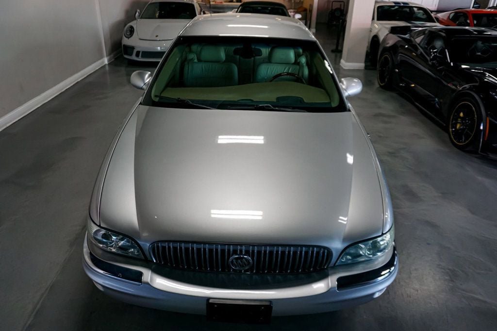 Used 2004 Buick Park Avenue Ultra FWD image 45