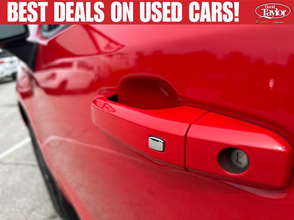 Used 2022 Chevrolet Silverado 1500 LT AWD/4WD image 41