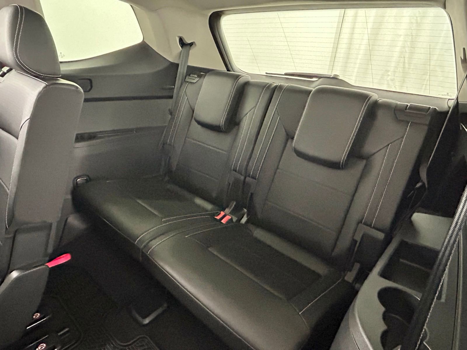 Used 2023 Volkswagen Atlas SE image 35