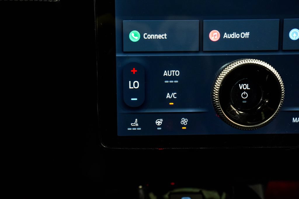 Used 2022 Ford Mustang Mach-E Premium AWD/4WD image 29