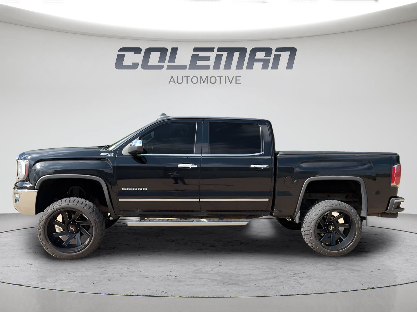 Used 2017 GMC Sierra 1500 SLT w/ SLT Premium Package AWD/4WD image 2