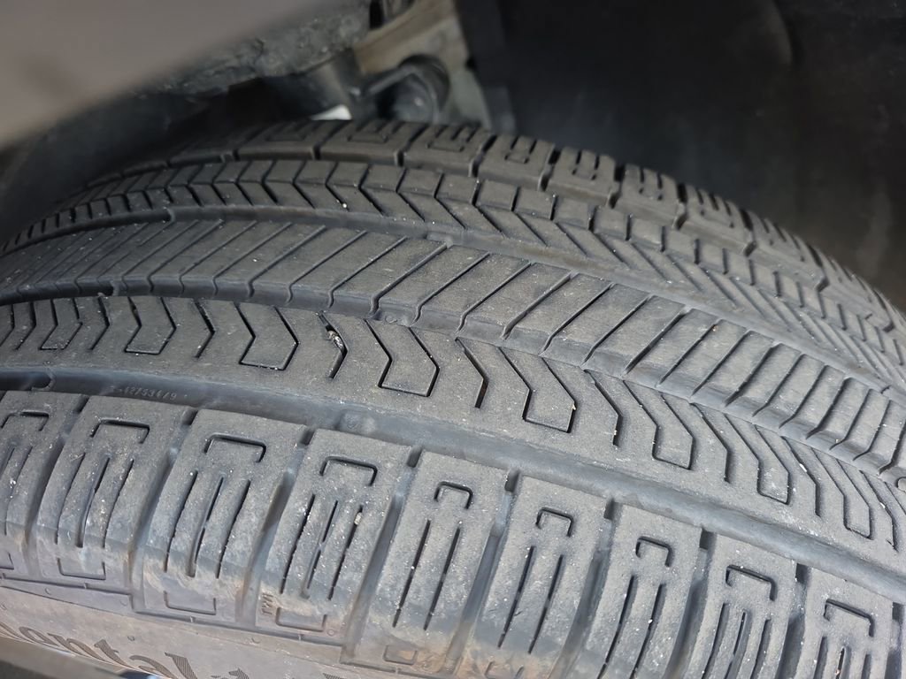 Used 2025 Chevrolet Equinox RS image 25