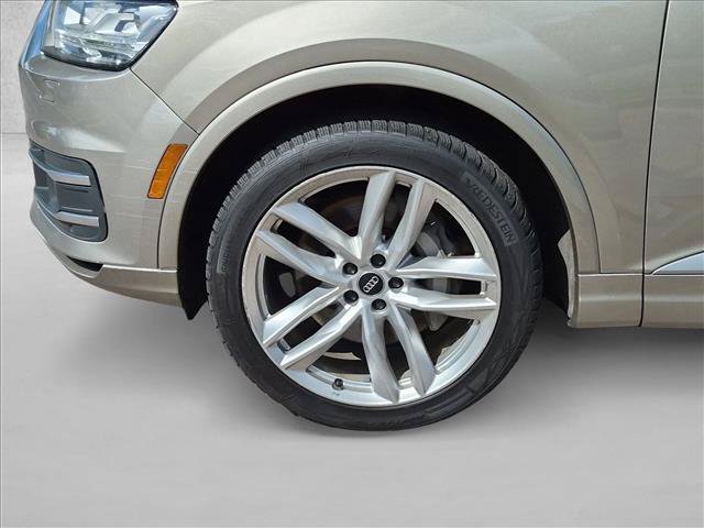 Used 2017 Audi Q7 3.0T Prestige AWD/4WD image 26