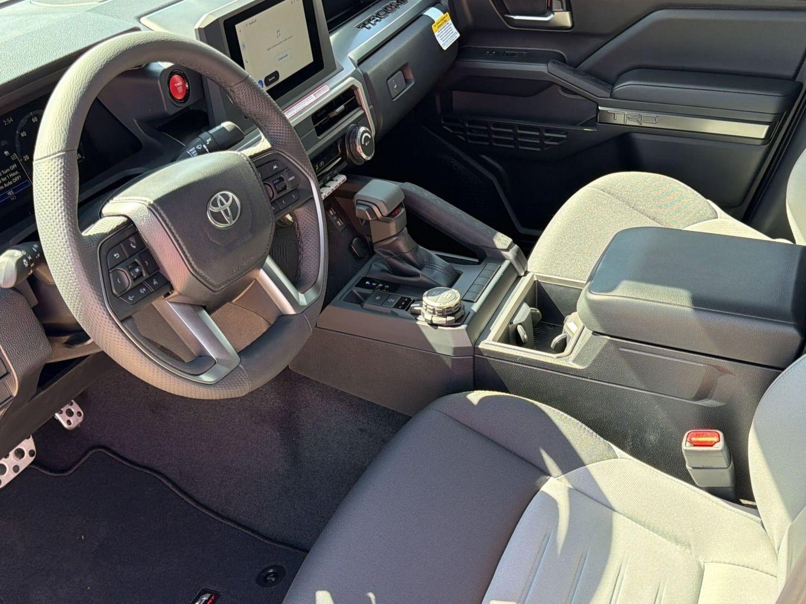 Used 2026 Toyota Tacoma SR5 image 4