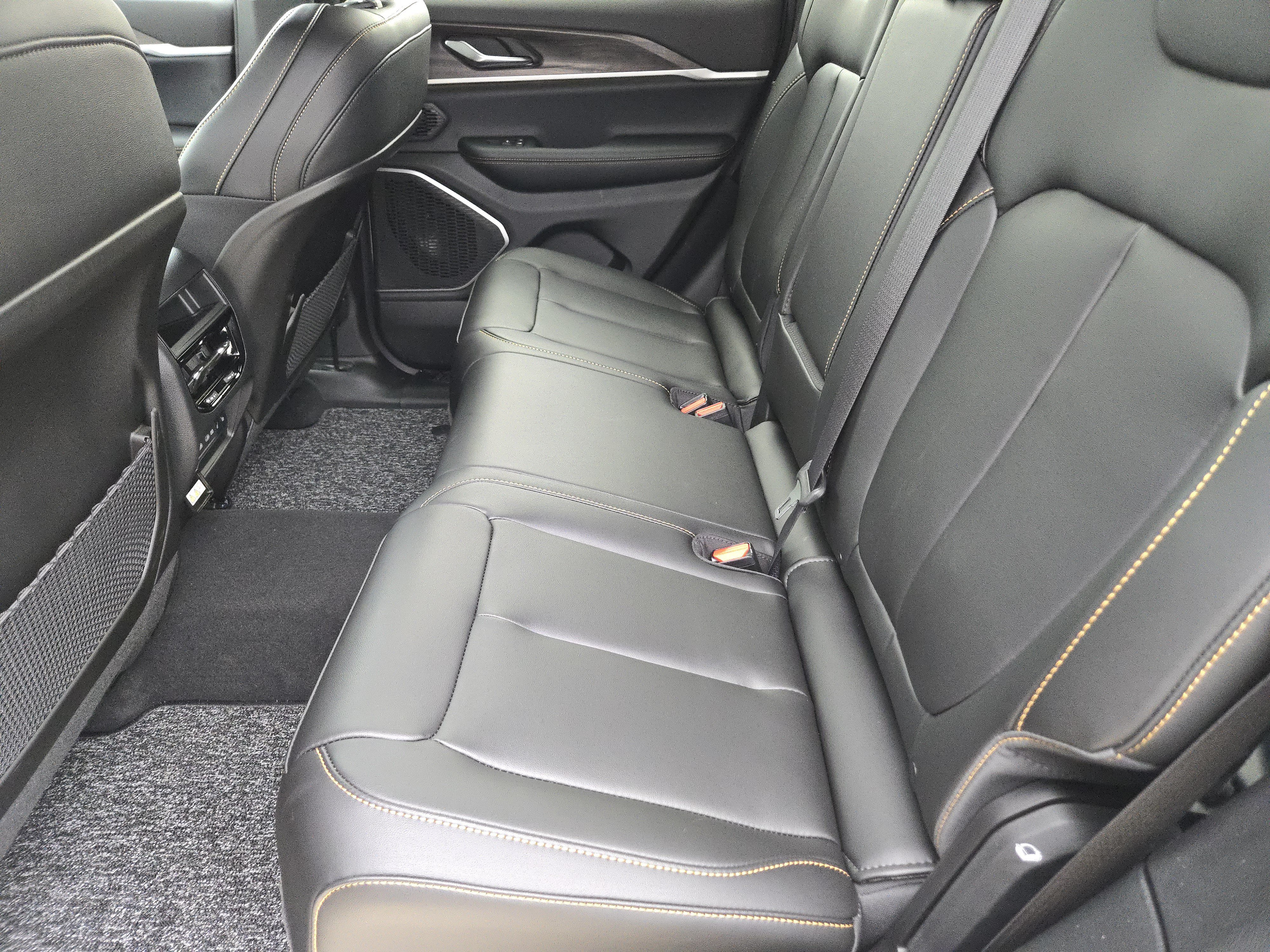 New 2026 Jeep Grand Cherokee Limited AWD/4WD image 20