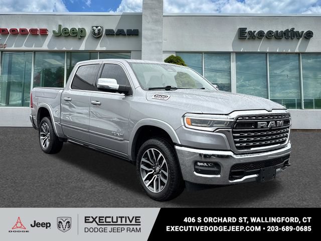Used 2025 RAM 1500 Limited w/ Off Road Group AWD/4WD image 5