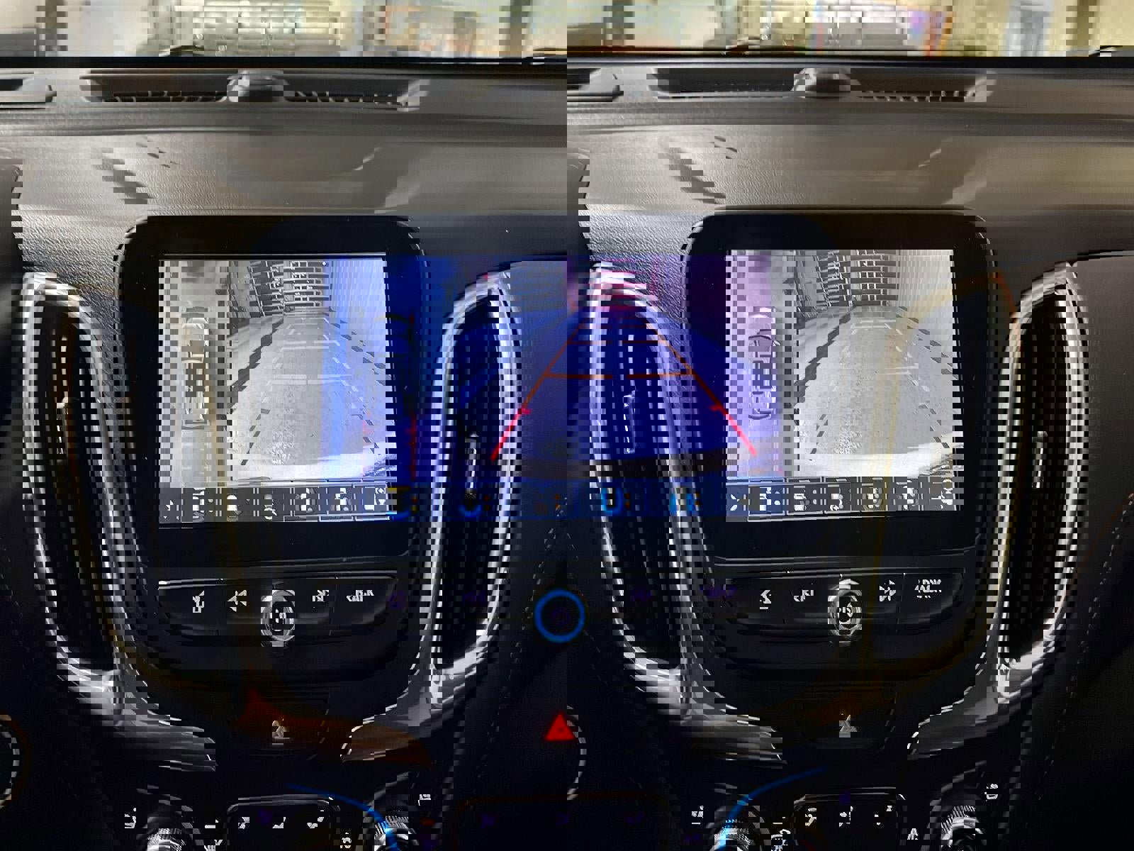 Used 2021 Chevrolet Equinox Premier image 20