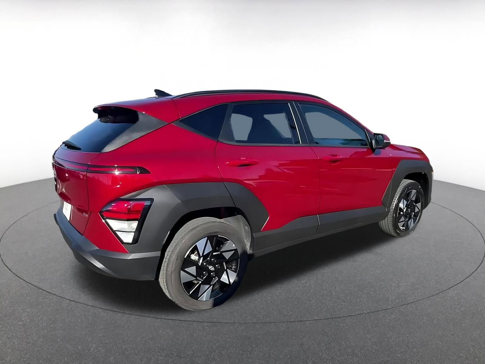 Used 2025 Hyundai Kona SEL image 14