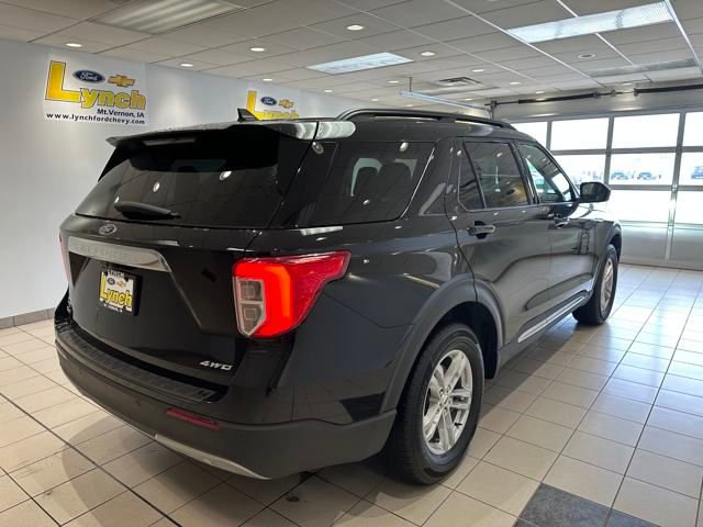 Used 2023 Ford Explorer XLT w/ Equipment Group 202A image 28