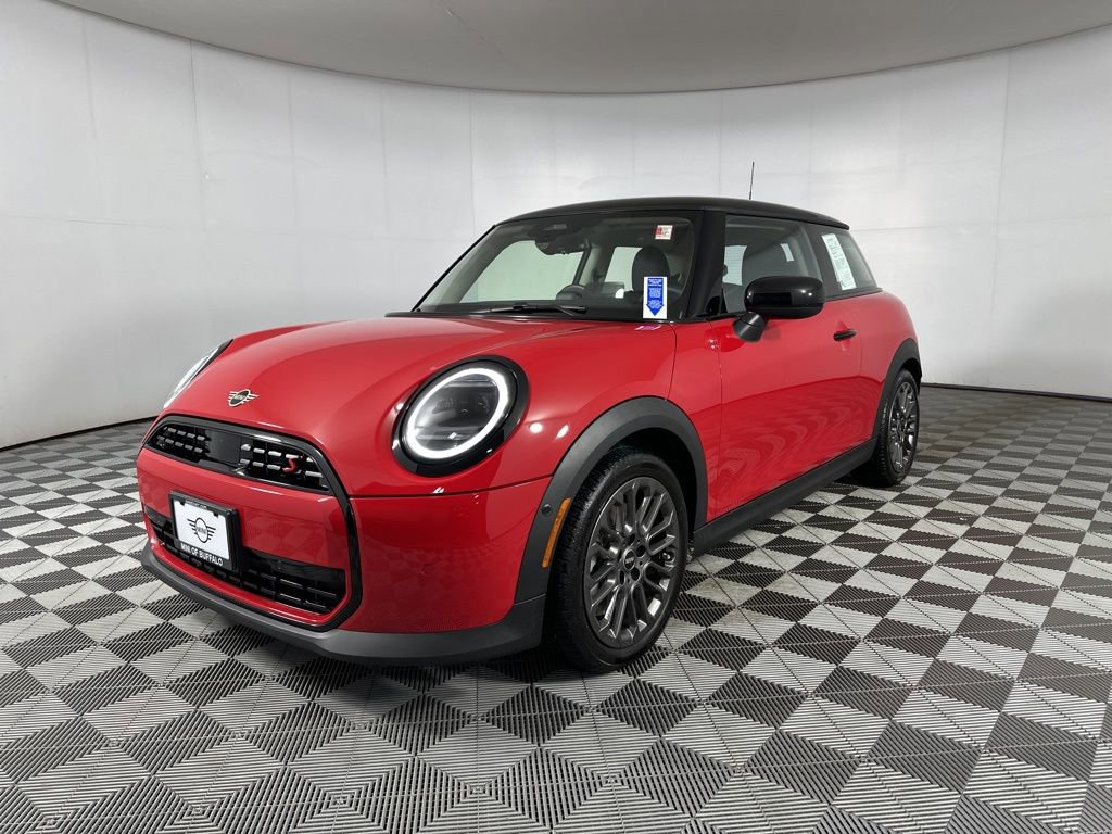Certified 2025 MINI Cooper S FWD image 4
