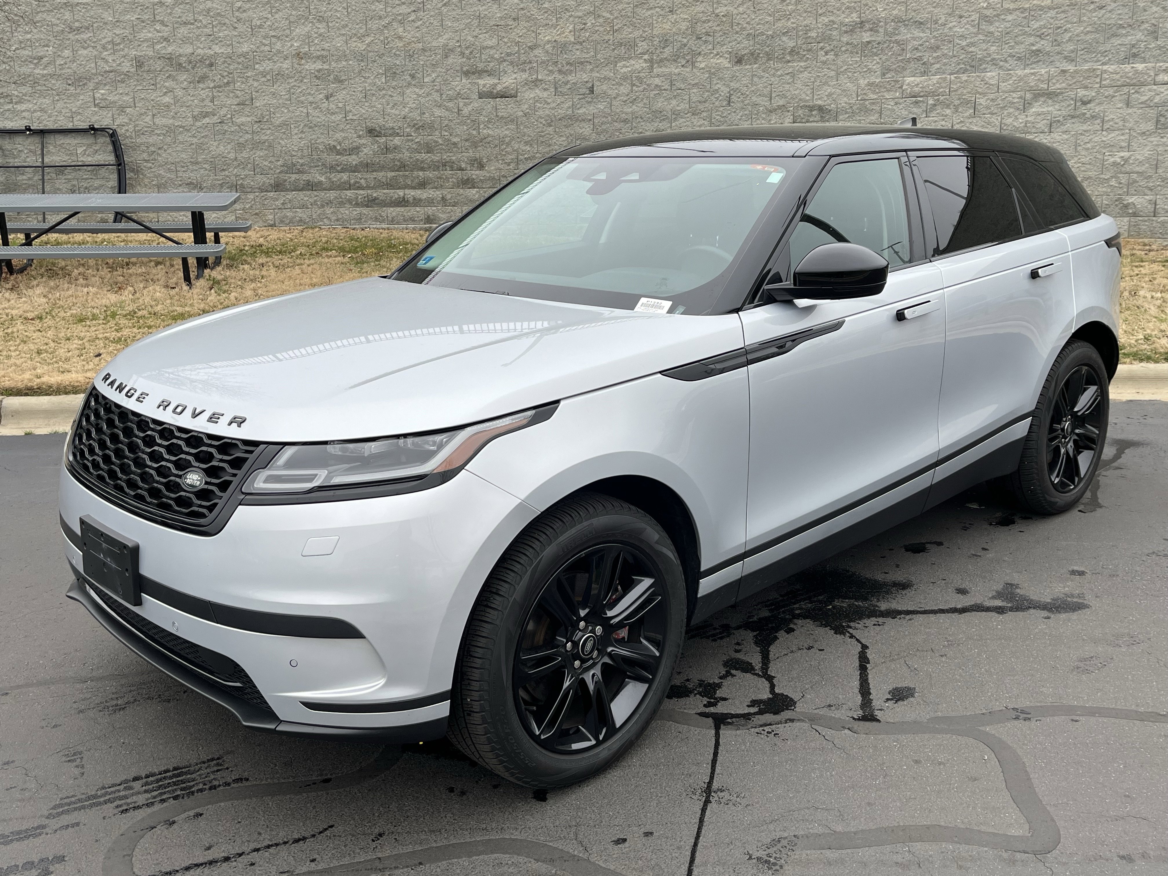 Certified 2023 Land Rover Range Rover Velar S image 1