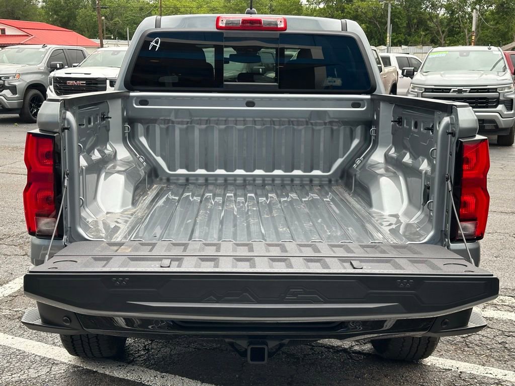 New 2026 Chevrolet Colorado Z71 w/ Technology Package AWD/4WD image 6