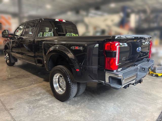 Certified 2023 Ford F350 Lariat w/ Lariat Ultimate Package AWD/4WD image 3