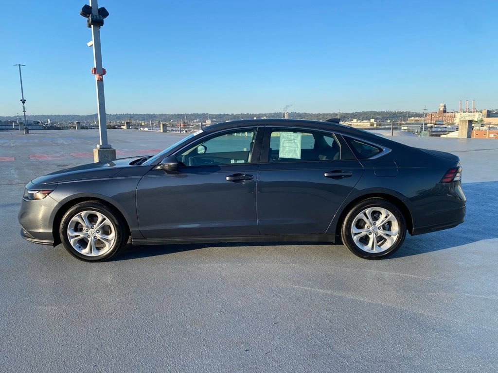 Certified 2023 Honda Accord LX image 9