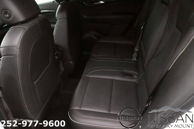 Used 2021 Buick Envision Essence w/ Sport Touring Package image 16