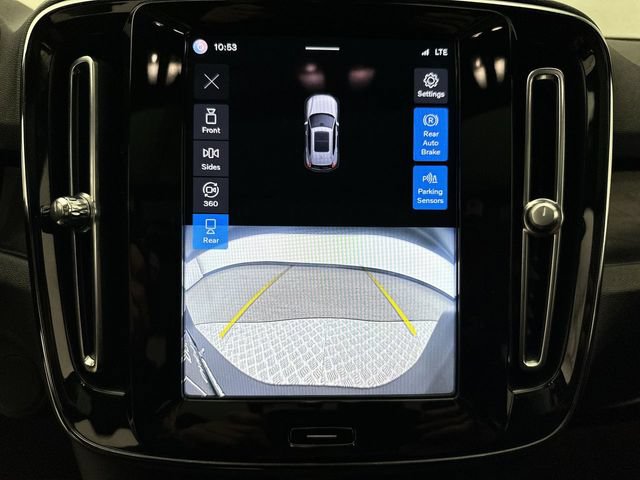 Certified 2023 Volvo XC40 Recharge Ultimate w/ Protection Package Premier AWD/4WD image 17