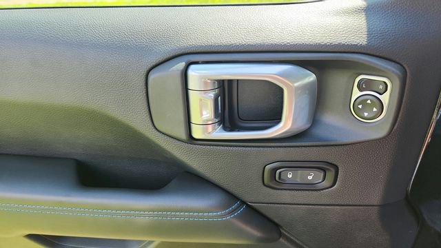 Used 2024 Jeep Wrangler High Altitude AWD/4WD image 20