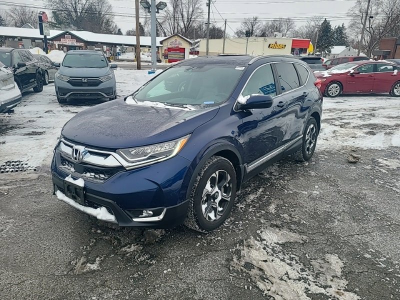 Used 2018 Honda CR-V Touring image 2