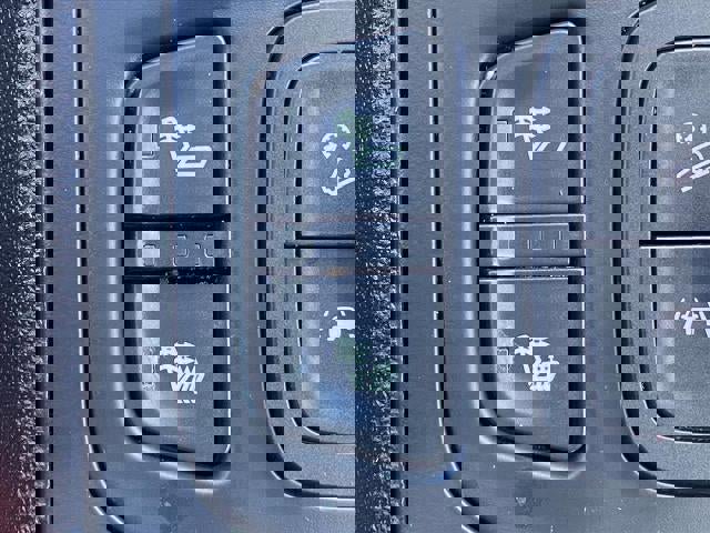 Certified 2023 GMC Terrain SLE w/ Driver Convenience Package image 20