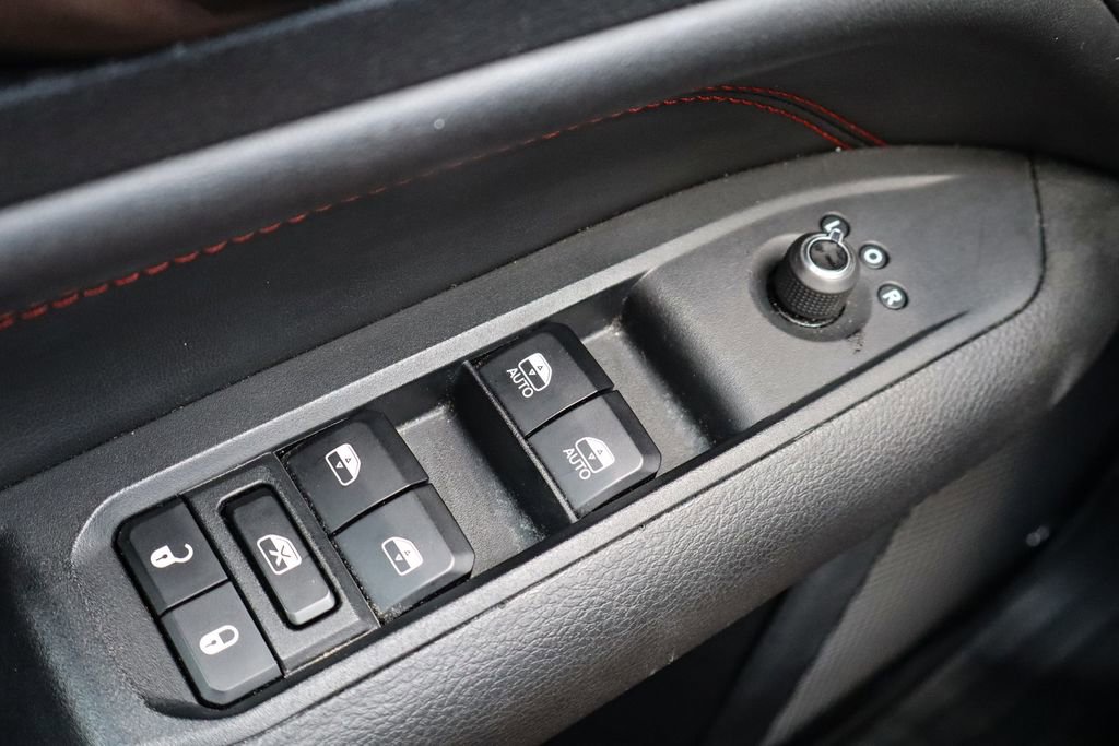 Used 2024 Jeep Compass Trailhawk image 20