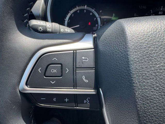 Certified 2025 Toyota Highlander XLE AWD/4WD image 21