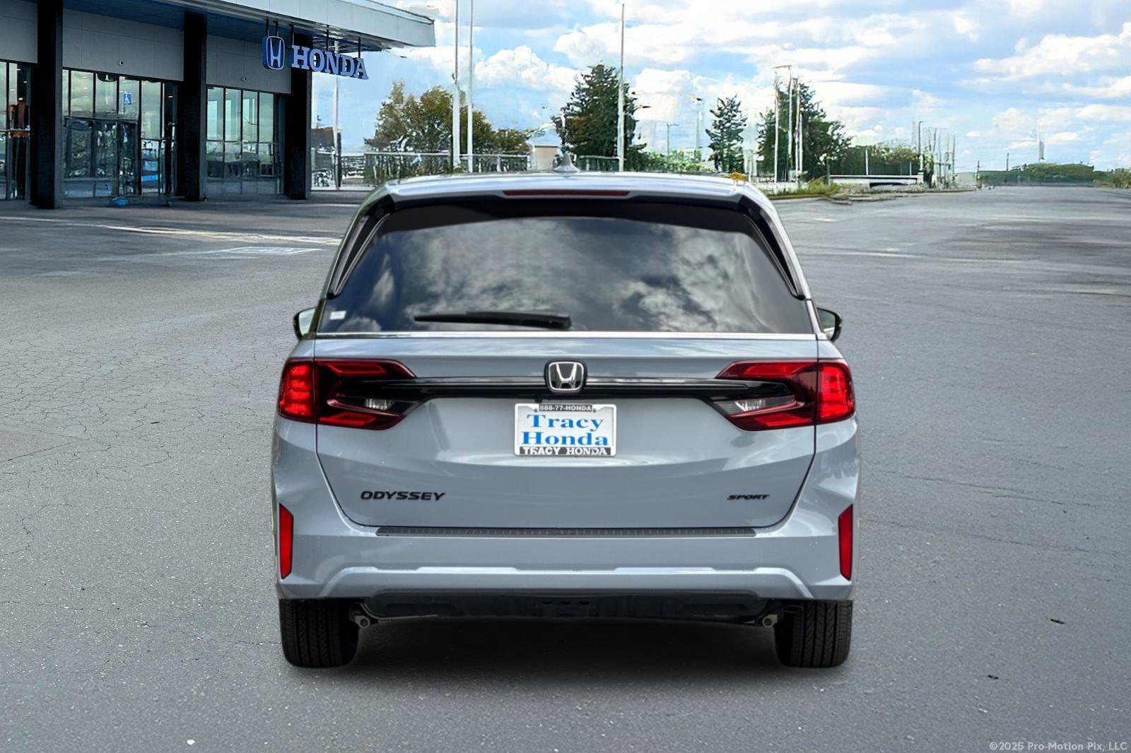 New 2026 Honda Odyssey Sport-L image 5