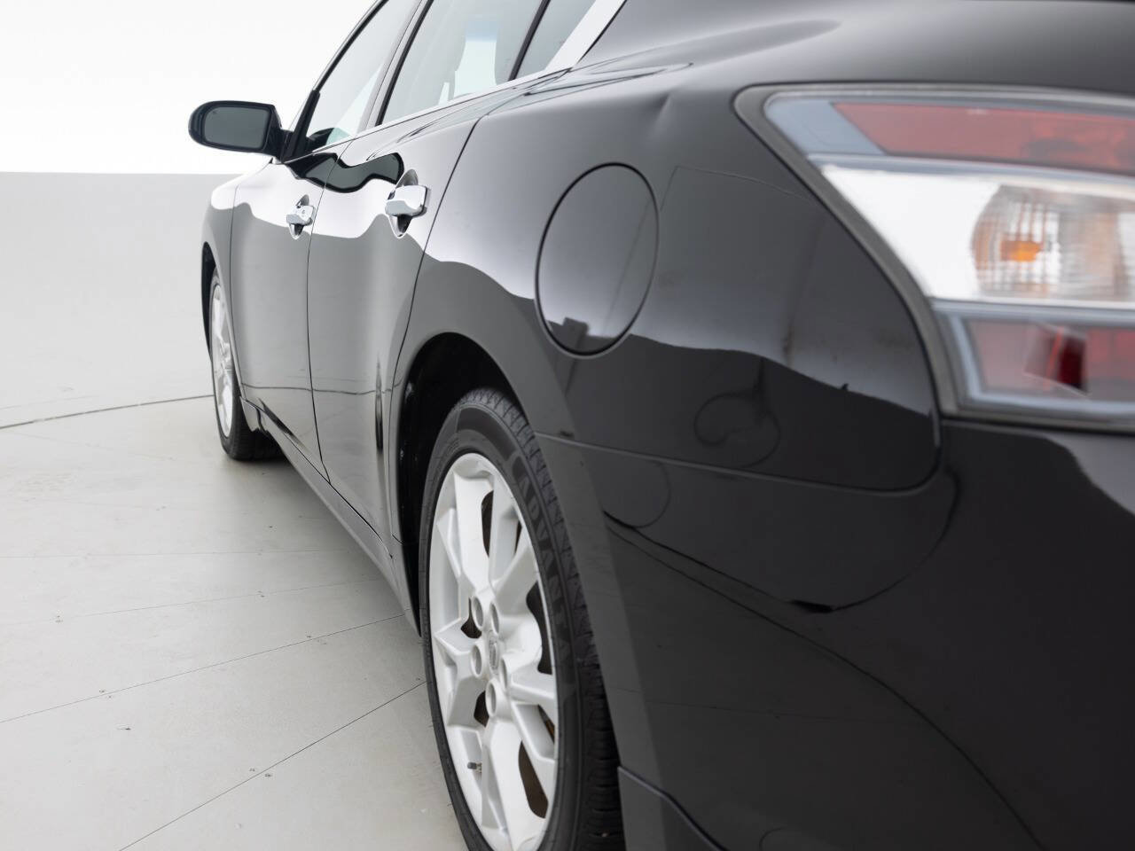 Used 2014 Nissan Maxima 3.5 SV w/ Premium Package image 13